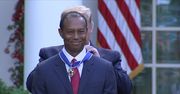 Tiger Woods nagrodzony przez Donalda Trumpa. Golfista otrzymał Prezydencki Medal Wolności