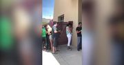 Mieszkańcy El Paso oddają krew na rzecz rannych w strzelaninie w centrum handlowym