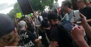 „Organizacja terrorystyczna”. D. Trump grzmi po ataku Antify na skrajnie prawicową manifestację