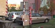 Latarnia miejska przewróciła się na dwóch chłopców