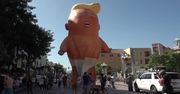 “Prowadzi politykę jak pięciolatek” Ogromny balon D. Trumpa w pieluszce na demonstracji w San Diego