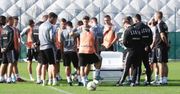 Legia Warszawa w okrojonym składzie przygotowuje się do meczu z Lechem Poznań