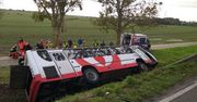 Wypadek autobusu z dziećmi. 13 osób poszkodowanych
