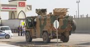 Tureckie wozy bojowe wjeżdżają na terytorium Syrii