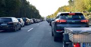 Prezydent podpisał ustawę ws. “korytarza życia” i jazdy “na suwak”