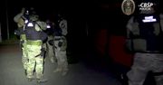 Rozbito grupę przestępczą, która przerzucała cudzoziemców na zachód Europy. Zatrzymano 23 osoby