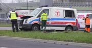 Kierowca karetki pogotowia wjechał w tył autobusu w Lublinie. Legitymował się podrobionymi dokumentami