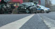 Policyjny pościg i czołowe zderzenie dwóch samochodów w Ostródzie.