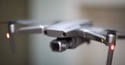 Drony – jak je budować i jak nauczyć się pilotażu? W Piekarach Śląskich odbyły się warsztaty i wyścigi dronów