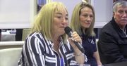 Zmiana płci, nieudana próba próba samobójcza i… powrót do boksu. Były promotor Lennoksa Lewisa wraca jako kobieta.