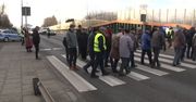 Drogowy pat w gminie Tarnów. Mieszkańcy Zgłobic zablokowali DK 94