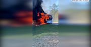Autobus przewożący studentów Uniwersytetu Alabama zaczął płonąć, a następnie eksplodował