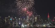 Rozpoczyna się Rok Szczura. Pokaz fajerwerków w Nowym Jorku z okazji Chińskiego Nowego Roku