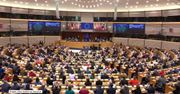 Europarlament przyjął umowę o brexicie. Deputowani odśpiewali W. Brytanii pożegnalna pieśń
