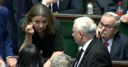 Kontrowersje wokół gest posłanki J. Lichockiej w Sejmie