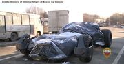 Rosyjski Batman porzucił swój “Batmobil” na środku Moskwy. Nietypowy pojazd skonfiskowała policja