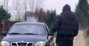 Brutalny morderca wyszedł na wolność. Całą dobę pilnuje go policja