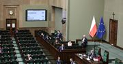 Sejm uchwalił ustawę wprowadzającą zmiany w 14 regulacjach, by skuteczniej walczyć z COVID-19