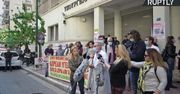 Protest przedstawicieli greckiej służby zdrowia. Uskarżają się na braki środków ochrony indywidualnej