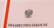 MEN: dyrektor zdecyduje o formie i terminie wydania świadectw uczniom