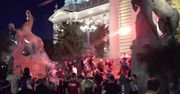 Kolejna noc antyrządowych zamieszek w Belgradzie. Szturm na budynek parlamentu