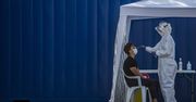 Trzej epidemiolodzy z USA proponują inną strategię walki z pandemią