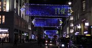 Londyn gotowy na Święta? Na Oxford Street odpalono świąteczne dekoracje