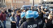 Protest w Rzymie przeciwko lockdownowi. Przepychanki z policją