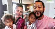 Chrissy Teigen próbuje poradzić sobie na terapii z żałobą po utracie dziecka
