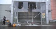 Zuchwała kradzież w sklepie z biżuterią w Gdańsku. Staranowali drzwi galerii handlowej samochodami