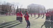 Szkoła podstawowa w Hohhot wprowadziła obowiązkowe zajęcia ze skakania na skakance w przerwie między lekcjami