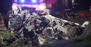 Czołowe zderzenie samochodów osobowych na Opolszczyźnie. Dwie osoby zginęły, a pięć trafiło do szpitali
