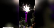 Fajerwerki wystrzeliły ze Sky Tower w Auckland. Nowa Zelandia powitała 2021 rok