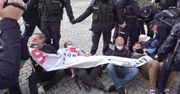 Zablokowali wjazd, policja siłą ich usunęła. Protest w obronie sędziego Tulei przed Sądem Najwyższym.