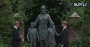 Pomnik księżnej Diany stanął w Pałacu Kensington. Odsłonili go książęta William i Harry.