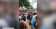 Tysiące Kubańczyków wyszło na ulice miast w proteście przeciwko rządowi.
