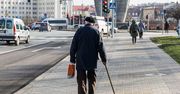 Czternastki wypłacane będą jeszcze w październiku. Wniosków nie trzeba składać.
