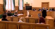 Marta leżała w kałuży krwi, jej dziecko zostało podrzucone do okna życia. Początek procesu Adriana R