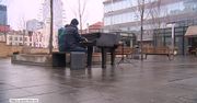Fortepiany stały w centrum Katowic przez tydzień. Zostały zniszczone