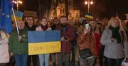 Uczestnicy antywojennego protestu w Częstochowie odśpiewali hymn Ukrainy