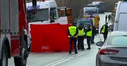 Dwie ofiary śmiertelne, siedem osób rannych w zderzeniu dwóch mikrobusów i ciężarówki na drodze krajowej nr 75 w Małopolsce