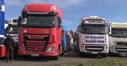 Protest ostrzegawczy branży transportowej. 200 ciężarówek blokowało trasę wokół Warszawy