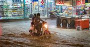 Powodzie w Delhi: Główne drogi pod wodą podczas wezbrań rzeki Jamuny