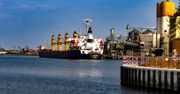Tankowiec z Rosji zawija do Gdańska na tankowanie przed dalekim rejsem do Chin