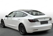 Tesla Model 3 RWD