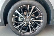 Toyota C-HR Executive 2.0 Plug-in Hybrid Dynamic Force