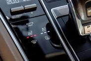 Porsche Panamera 4 e-Hybrid