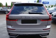Volvo XC60 T8 Plug-In Hybrid AWD Ultra Dark