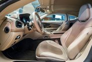 Aston Martin DB11 V8
