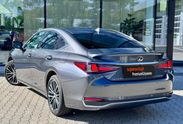 Lexus ES 300h Business Edition
